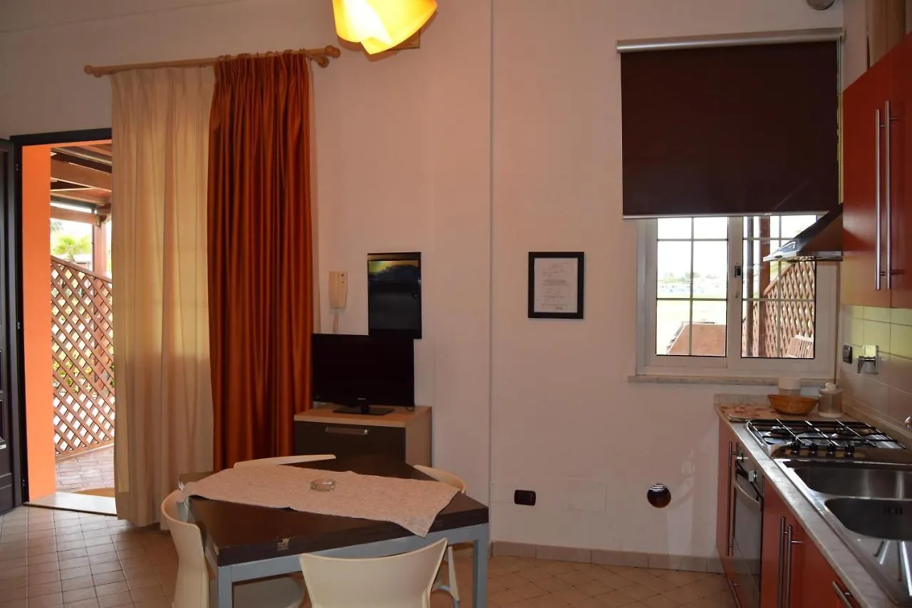 Oasi Del Mare Aparthotel Tirrenia Italië
