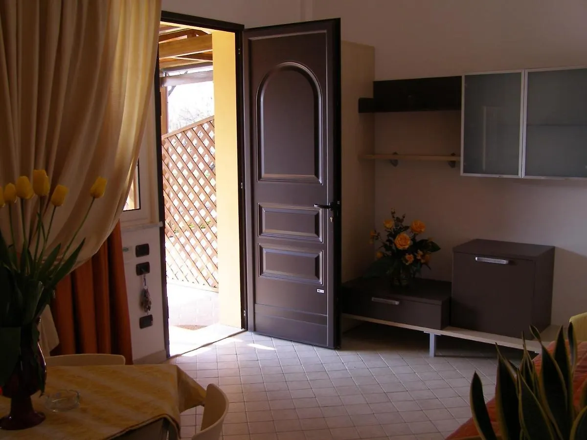 Oasi Del Mare Aparthotel Tirrenia Italië