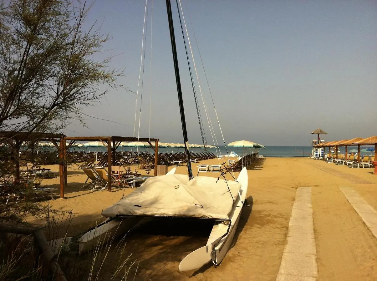 Oasi Del Mare Aparthotel Tirrenia