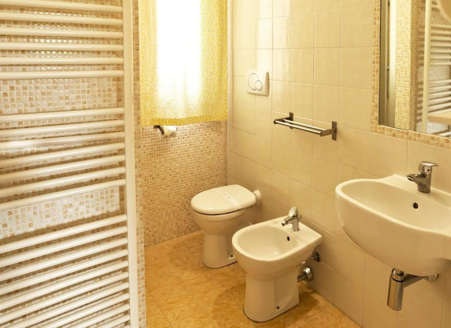 Oasi Del Mare Aparthotel Tirrenia Italië